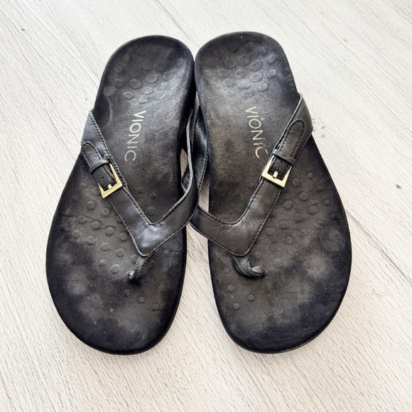 VIONIC Women’s Black Leather KELBY Buckle Toe Post Sandals Orthoheel Tech Size 7 - Picture 7 of 12